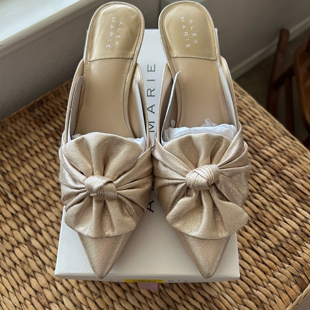 Alex Marie Audrene Knotted Mules (soft gold)